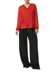 S.Oliver Bluzka w kolorze czerwonym rozmiar: 38. Czerwone bluzki damskie S.Oliver, s, bez wzorów, bez kołnierzyka, bez ramiączek. Za 82.44 zł.