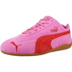 Buty PUMA YELLOW SPEEDCAT OG Rose. Czerwone obuwie trekkingowe damskie Puma, ze skóry, bez zapięcia. Za 333.99 zł.