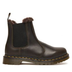 Sztyblety Dr. Martens. Czarne botki damskie Dr Martens, bez obcasa, na płaskiej podeszwie, bez zapięcia. Za 989.99 zł.