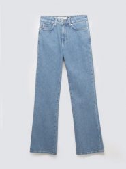 Jeansy damskie bootcut niebieskie Chiara 144. Niebieskie jeansy damskie Big Star, z podwyższonym stanem. Za 329.99 zł.