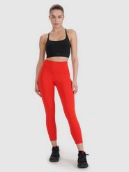 4F Legginsy treningowe 7/8 z wysokim stanem damskie - czerwone L. Czerwone legginsy damskie 4F, l, bez wzorów, z dzianiny. W wyprzedaży za 99.99 zł.