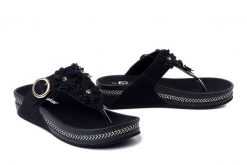 RIEKER V1466-00 black, klapki japonki damskie. Czarne klapki damskie Rieker, bez wzorów, bez obcasa, bez zapięcia. Za 339.90 zł.