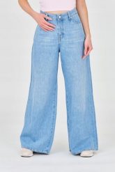 7 FOR ALL MANKIND Niebieskie damskie jeansy Zoey, Rozmiar 28. Niebieskie jeansy damskie 7 for all mankind. W wyprzedaży za 499.99 zł.