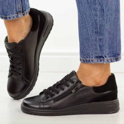 Czarne skórzane półbuty damskie Potocki 19402. Czarne półbuty damskie POTOCKI, na jesień, bez wzorów, z jeansu, bez obcasa, na płaskiej podeszwie, bez zapięcia. Za 239.00 zł.