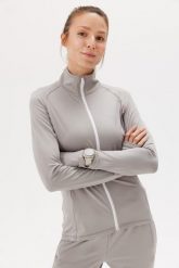 Damska bluza sportowa treningowa Rough Radical Activ Run Women. Czarne bluzy damskie ROUGH RADICAL, l, bez wzorów, z dzianiny, bez kaptura. Za 161.42 zł.