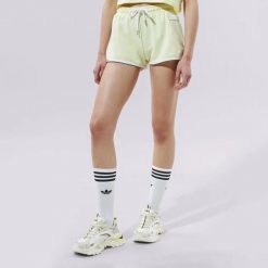 SPODENKI DAMSKIE SPORTOWE ELLESSE VEDIAMO KRÓTKIE KOLOR ŻÓŁTY. Żółte spodenki sportowe damskie Ellesse, na lato, l, bez wzorów, do biegania. Za 149.00 zł.