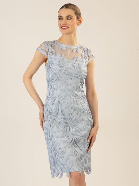 APART Sukienka w kolorze jasnoszarym rozmiar: 42. Szare sukienki damskie Apart, bez wzorów, bez ramiączek. Za 396.24 zł.