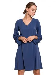 Stylove Sukienka w kolorze niebieskim rozmiar: XL. Niebieskie sukienki damskie Stylove, bez wzorów, bez ramiączek. Za 154.07 zł.