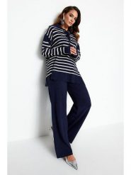 Trendyol 2-częściowy zestaw w kolorze czarno-białym rozmiar: L. Białe swetry klasyczne damskie Trendyol, l, bez kołnierzyka. Za 52.99 zł.