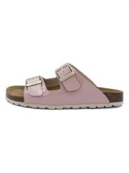 Billowy Klapki w kolorze jasnoróżowym rozmiar: 37. Różowe klapki damskie Billowy, bez wzorów, z otwartym noskiem, bez obcasa, bez zapięcia. Za 97.28 zł.