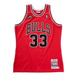 Autentyczna koszulka na drogowy finał Chicago Bulls NBA 1997/98. Czerwone koszulki damskie Mitchell & Ness, bez wzorów, bez kołnierzyka, bez ramiączek. Za 1,194.50 zł.