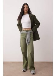 Trendyol Dżinsy - Wide Leg - w kolorze khaki rozmiar: 32. Brązowe jeansy damskie Trendyol, z podwyższonym stanem. Za 109.95 zł.