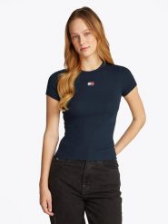 TOMMY JEANS Koszulka w kolorze granatowym rozmiar: S. Niebieskie bluzki damskie Tommy Jeans, s, bez wzorów, z jeansu, bez kołnierzyka, bez ramiączek. Za 136.13 zł.