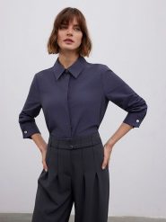 BGN Koszula w kolorze granatowym rozmiar: 38. Niebieskie koszule damskie BGN, bez wzorów, bez kołnierzyka, bez ramiączek. Za 65.99 zł.