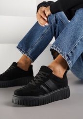 Czarne Sneakersy na Tłoczonej Platformie z Paskami Rilasena. Czarne obuwie sportowe damskie Renee, bez zapięcia. Za 89.99 zł.