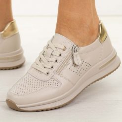 Beżowe skórzane półbuty damskie Vinceza 102650. Brązowe półbuty damskie VINCEZA, na jesień, w ażurowe wzory, z jeansu, bez obcasa, na płaskiej podeszwie, bez zapięcia. Za 239.00 zł.