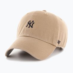 Czapka z daszkiem 47 Brand MLB New York Yankees Base Runner CLEAN UP. Brązowe czapki z daszkiem damskie 47 Brand, na wiosnę, bez wzorów. Za 89.99 zł.