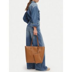 Torebka JENNY. Brązowe shopper bag Jenny, bez wzorów, bez dodatków. Za 149.99 zł.