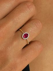 OR Carats Złoty pierścionek z diamentem i kamieniem szlachetnym rozmiar: 52. Czerwone pierścionki damskie OR Carats, z diamentem, złote. Za 724.78 zł.