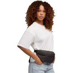 Torba Puma Essentials Waist Bag 2L. Czarne torby sportowe Puma, bez wzorów, z materiału. Za 290.00 zł.