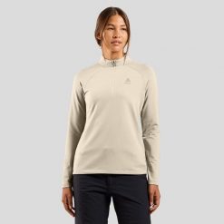 Bluza bez kaptura rozpinana Odlo Mid layer 1/2 zip ESSENTIAL LIGHT. Białe bluzy damskie ODLO, bez wzorów, bez kaptura. Za 349.99 zł.
