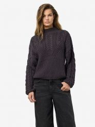 Noisy may Sweter "Haysa" w kolorze czarnym rozmiar: M. Czarne swetry klasyczne damskie Noisy may, m, ze splotem, bez kołnierzyka. Za 113.99 zł.