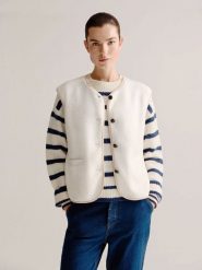 Josephine & Co Kamizelka "Luciana" w kolorze kremowym rozmiar: 34. Brązowe kamizelki damskie Josephine & Co, bez wzorów, bez kaptura. Za 195.99 zł.