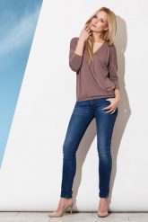 Brązowa Zbluzowana Bluzka z Długim Rękawem. Brązowe bluzki damskie Figl, l, bez wzorów, z elastanu, bez kołnierzyka, bez ramiączek. Za 179.00 zł.