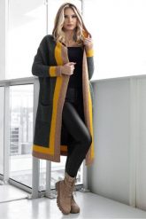 Elegancki długi kardigan z kapturem zielony. Zielone kardigany damskie PeeKaBoo, uniwersalny, bez wzorów. Za 379.00 zł.