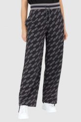 KENZO Czarne spodnie dresowe damskie w logo. Czarne spodnie dresowe damskie Kenzo, s, bez wzorów, z dresówki. W wyprzedaży za 749.99 zł.