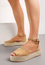 Brązowe Sandały Espadryle Peep Toe na Plecionej Platofrmie Ravellia. Brązowe sandały damskie Born2be, bez wzorów, z otwartym noskiem, bez obcasa, na płaskiej podeszwie, bez zapięcia. Za 29.99 zł.