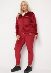 Bordowy Welurowy Komplet Dresowy z Rozpinaną Bluzą i Luźnymi Spodniami Malinass. Czerwone bluzy damskie Born2be, xl, bez wzorów, z dresówki, bez kaptura. Za 79.99 zł.