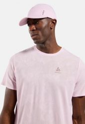 Czapka UNI ODLO Cap PERFORMANCE X-LIGHT PACK. Czerwone czapki z daszkiem damskie ODLO, bez wzorów, z elastanu. Za 149.99 zł.