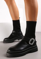 Czarne Botki Workery z Dzianinową Elastyczną Cholewką i Biżuteryjną Klamrą Nalipno. Czarne botki damskie Renee, z dzianiny, eleganckie, bez obcasa, na płaskiej podeszwie, bez zapięcia. Za 84.99 zł.