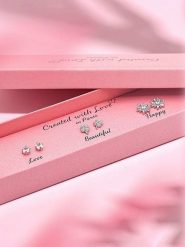 Created with Love 3-częściowy zestaw kolczyków-wkrętek "True" z cyrkoniami rozmiar: onesize. Szare kolczyki damskie Created with Love, z cyrkonią, srebrne. Za 56.99 zł.