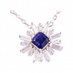 LARA Srebrny naszyjnik wisiorek z szafirem celebrytka 2,7 ct. Szare naszyjniki damskie Braccatta, z granatem, srebrne. Za 285.00 zł.