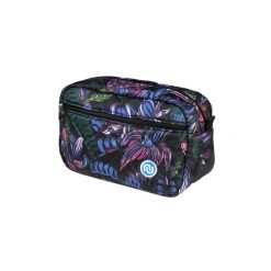 Kosmetyczka pikowana Unisex Nessi Sportswear. Niebieskie kosmetyczki damskie NESSI SPORTSWEAR, bez wzorów. Za 269.00 zł.