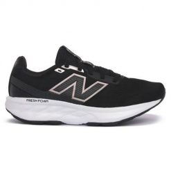 Buty do biegania damskie New Balance Lk9 W520. Czarne obuwie sportowe damskie New Balance, z materiału, bez zapięcia, do biegania. Za 469.99 zł.