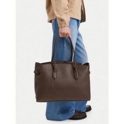 Torebka JENNY. Brązowe shopper bag Jenny, bez wzorów, bez dodatków. Za 159.99 zł.