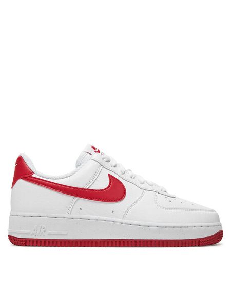 Nike Sneakersy Aire Force 1 07 NN DV3808 Biały. Białe obuwie sportowe damskie Nike, ze skóry, bez zapięcia. Za 449.99 zł.