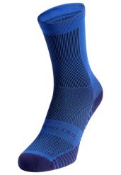 Skarpetki UNI ODLO Socks crew PERFORMANCE RUN. Czerwone skarpetki damskie ODLO, bez wzorów, z meshu. Za 79.99 zł.