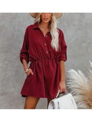 Milan Kiss Sukienka w kolorze czerwonym rozmiar: M. Czerwone sukienki damskie Milan Kiss, bez wzorów, z wiskozy, bez ramiączek. Za 178.79 zł.