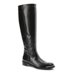 Czarne Kozaki Carinii Wygodne Skórzane Buty Damskie. Czarne kozaki damskie Carinii, ze skóry, bez obcasa, na płaskiej podeszwie, bez zapięcia. Za 389.00 zł.