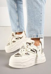 Beżowe Streetwearowe Sneakersy na Platformie z Brokatem i Aplikacjami Maivessa. Brązowe obuwie sportowe damskie Born2be, z jeansu, bez zapięcia. Za 99.99 zł.