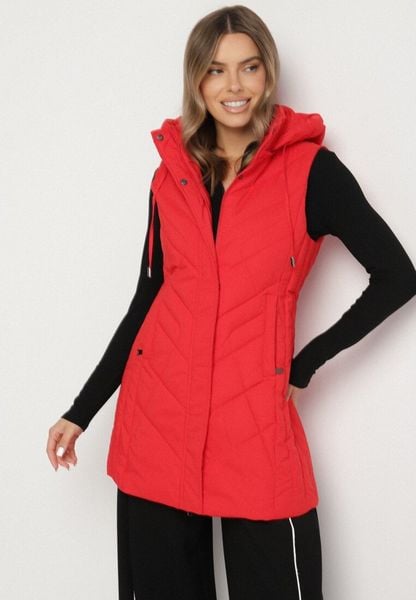 Czerwona Taliowana Kamizelka z Pikowanymi Przeszyciami i Kapturem Tuloria. Czerwone kamizelki damskie Born2be, l, bez wzorów, z jeansu. Za 129.99 zł.