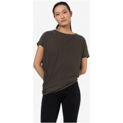 Koszulka z krótkim rękawem damska SUPER.NATURAL Yoga Loose Tee. Czarne koszulki sportowe damskie super.natural, l, bez wzorów, bez ramiączek. Za 299.98 zł.