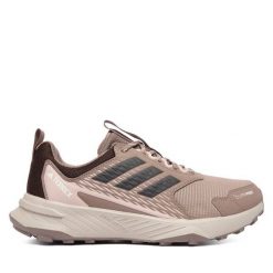 Trekkingi adidas. Brązowe obuwie trekkingowe damskie Adidas, bez zapięcia. Za 399.99 zł.