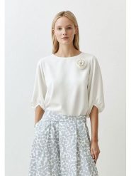 More & More Bluza w kolorze kremowym rozmiar: 40. Brązowe bluzy damskie More & More, z aplikacjami, bez kaptura. Za 148.96 zł.