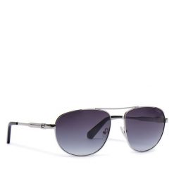 Okulary przeciwsłoneczne Guess. Czarne okulary przeciwsłoneczne damskie Guess. Za 469.99 zł.