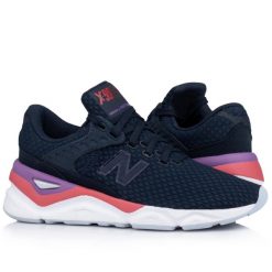 Damskie buty sportowe do chodzenia NEW BALANCE. Białe obuwie sportowe casual damskie New Balance, trekkingowe. W wyprzedaży za 229.00 zł.